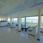 Hotel Holiday