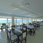 Hotel Holiday
